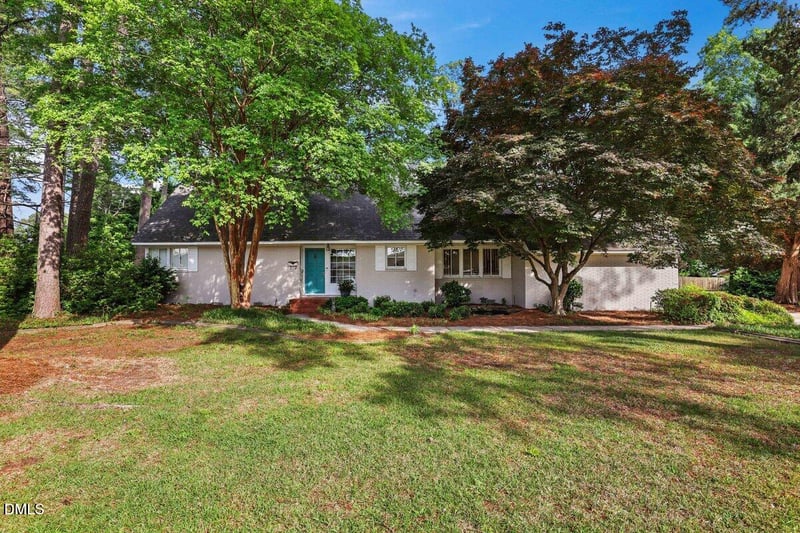 1105 Vermont St, Smithfield, NC 27577