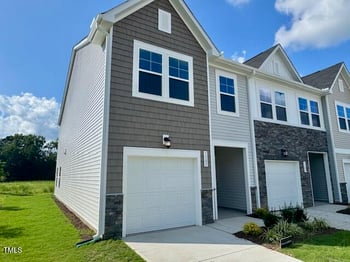 1105 Weavers Trace Dr, Zebulon, NC 27597