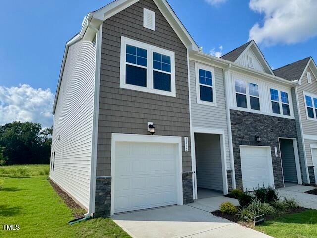 1105 Weavers Trace Dr, Zebulon, NC 27597