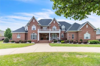 1105 Wild Pine Dr, Fayetteville, NC 28312