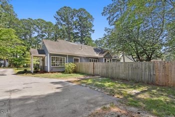 1106 S 1st St, Smithfield, NC 27577