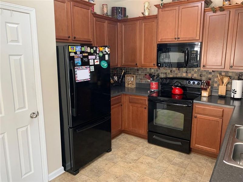 1106 Castle Pines Dr, Mebane, NC 27302