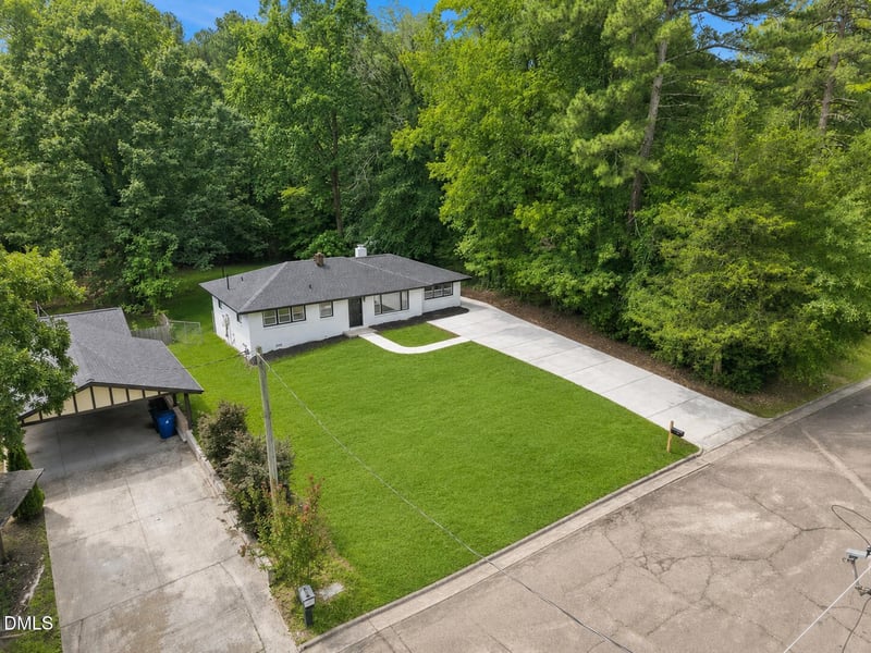 1106 Cherry Dr, Durham, NC 27707
