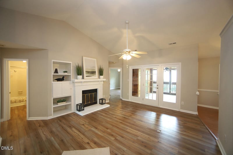 1106 Cotswold Ct, Raleigh, NC 27609