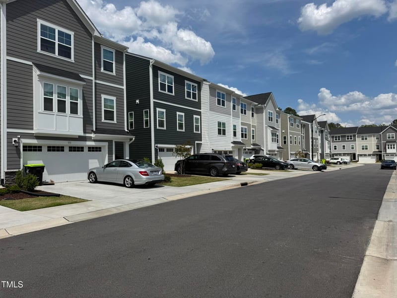 1106 Crossvine Trl, Durham, NC 27703