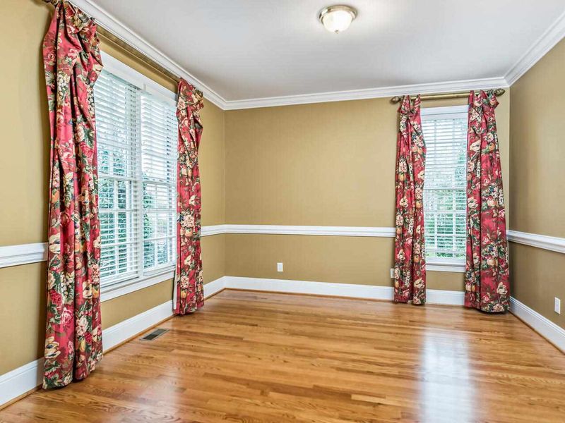 1106 Edenburghs Keep Dr, Knightdale, NC 27545