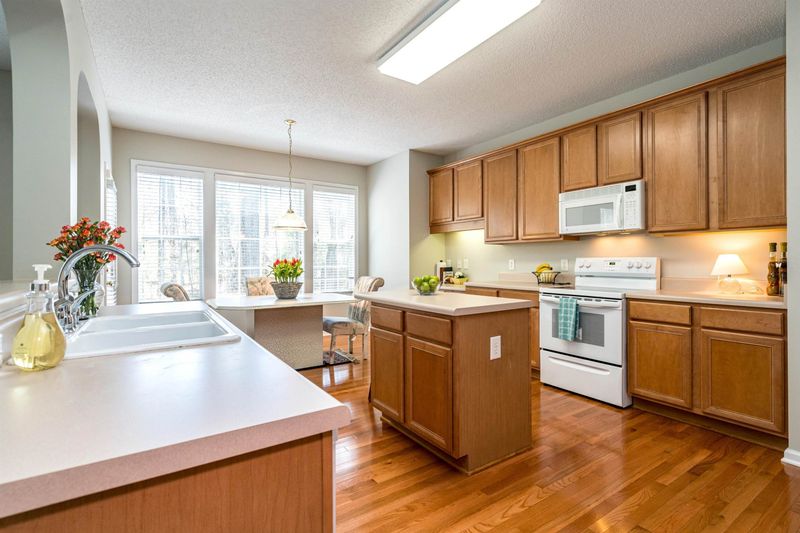 1106 Grandover Dr, Durham, NC 27713