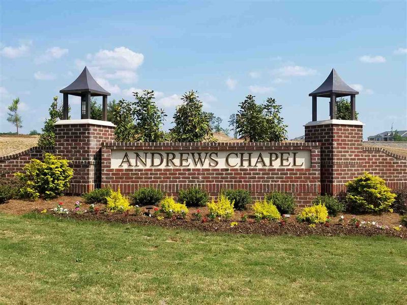 1106 Meadow Pond Dr, Durham, NC 27703
