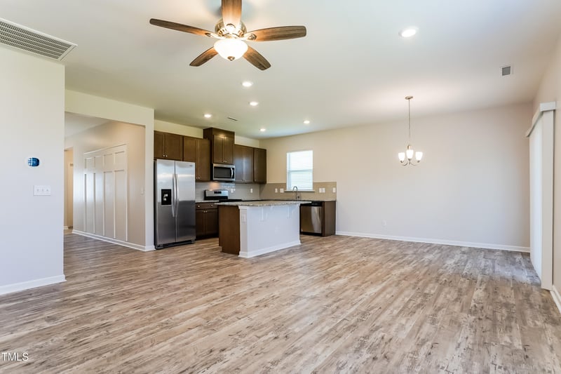 1106 Noor Ln, Fuquay Varina, NC 27526