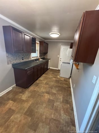1106 Pinehurst St, Sanford, NC 27330