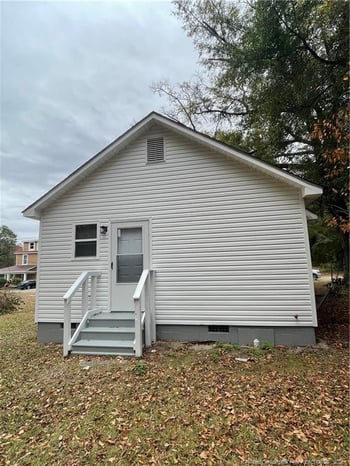 1106 Simpson St, Fayetteville, NC 28305