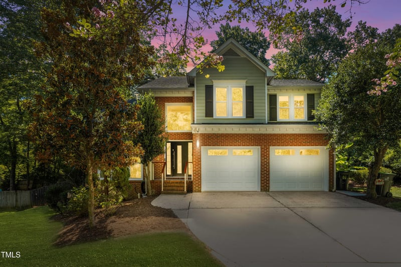 1106 Wellstone Cir, Apex, NC 27502