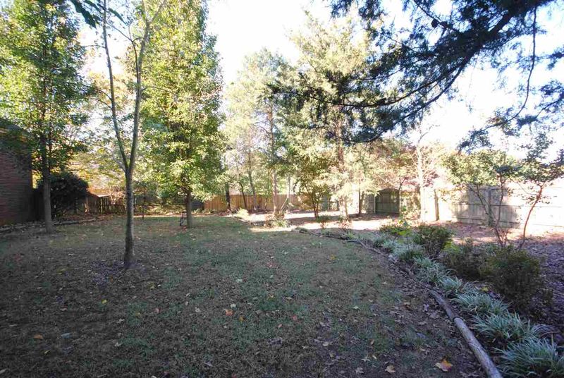 1106 Windham Ct, Mebane, NC 27302