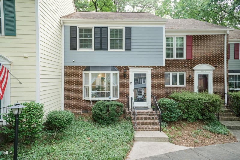 1107 Collington Dr, Cary, NC 27511