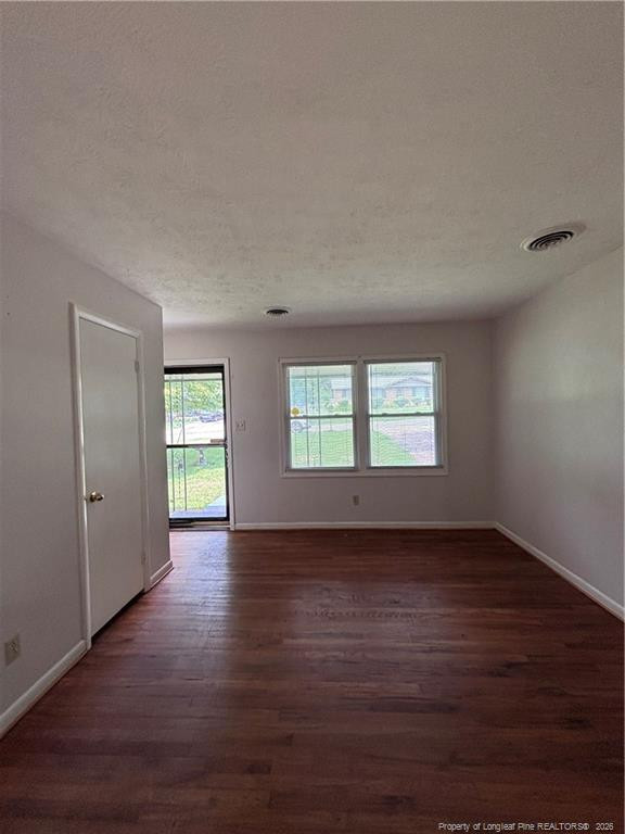 1107 Danbury Rd, Fayetteville, NC 28311