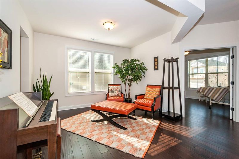 1107 Magic Hollow Rd, Durham, NC 27713
