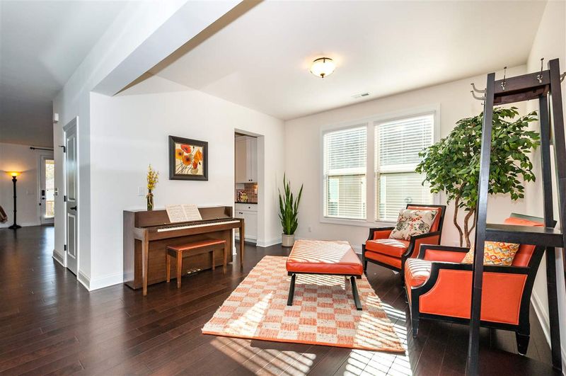 1107 Magic Hollow Rd, Durham, NC 27713