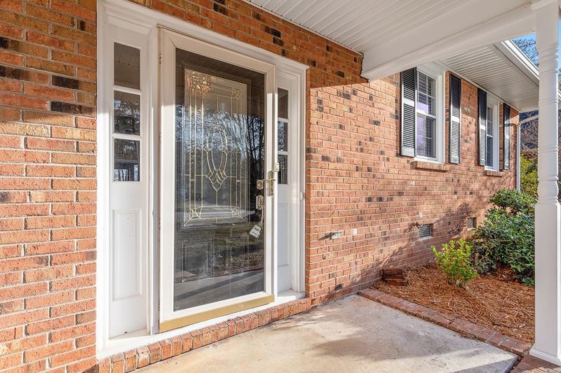 1107 Maple Ave, Apex, NC 27502