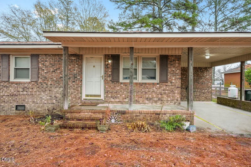 1107 Mcneill St, Lillington, NC 27546