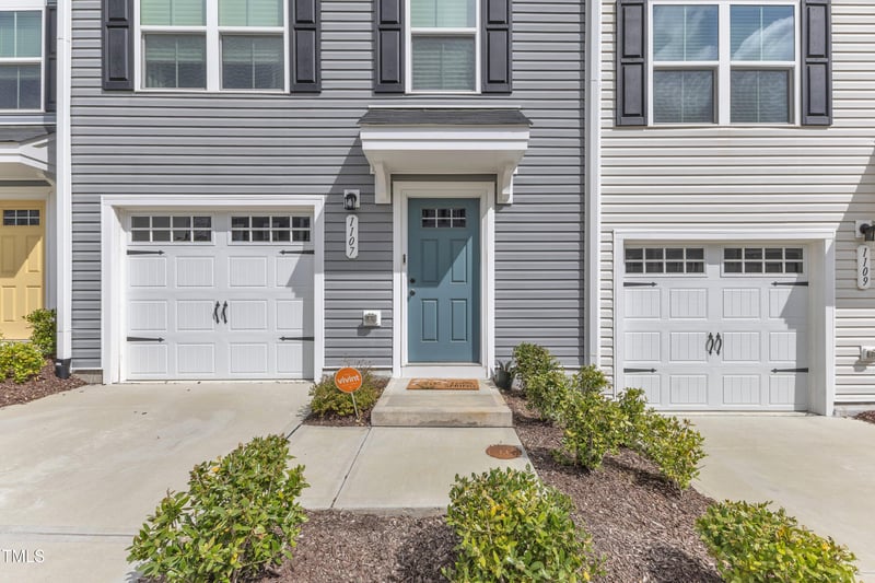 1107 Pale Moss Dr, Durham, NC 27704