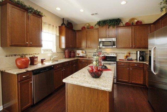 1107 Poplar St, Durham, NC 27703