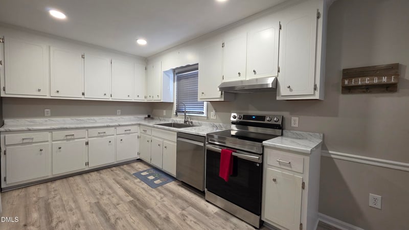 1108 6th St, Lillington, NC 27546