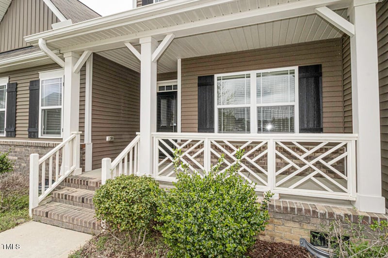 1108 Agio Ct, Zebulon, NC 27597