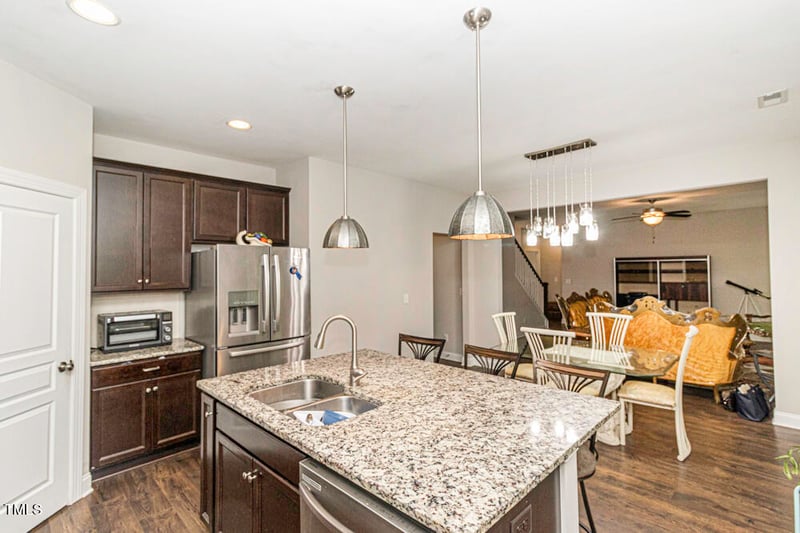 1108 Agio Ct, Zebulon, NC 27597