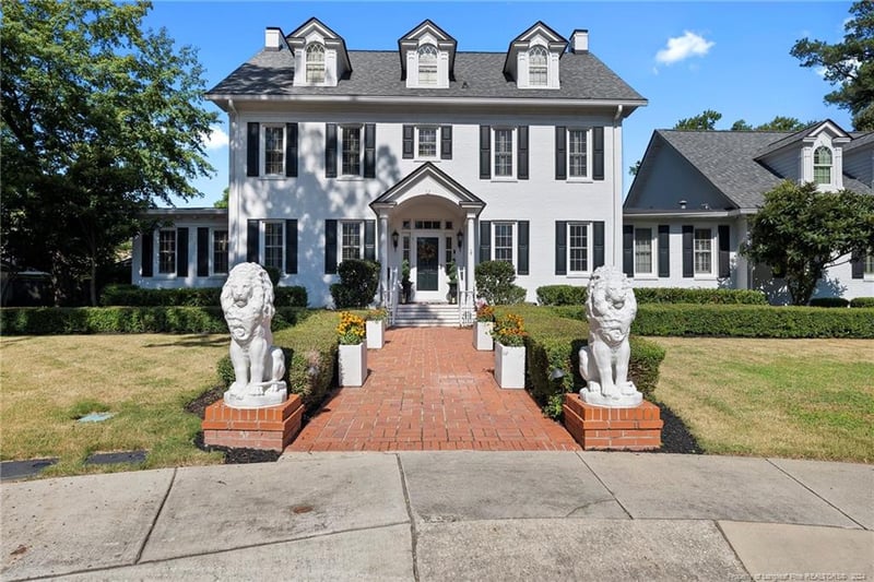 1108 Belmont Cir, Fayetteville, NC 28305
