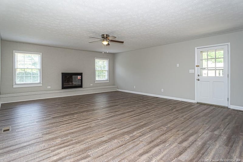 1108 Bingham Dr, Fayetteville, NC 28304