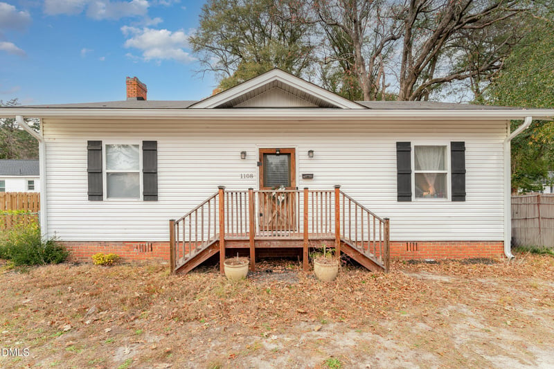 1108 Branson St, Fayetteville, NC 28305
