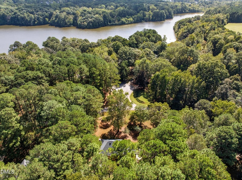 1108 Braswell Creek Point, Holly Springs, NC 27540