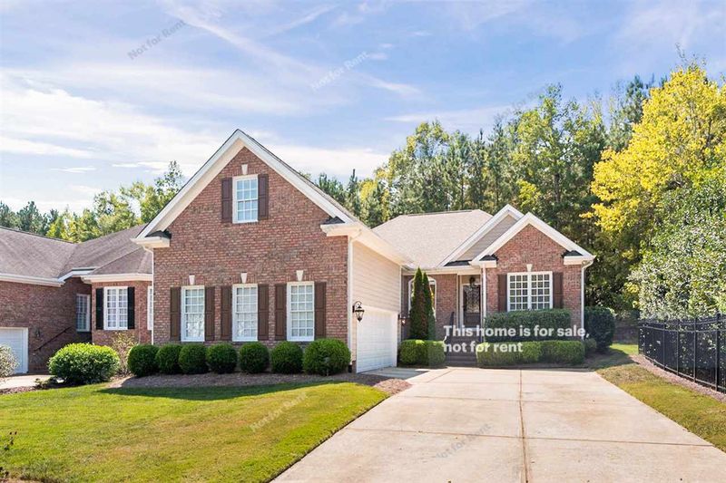 1108 Champions Pointe Dr, Durham, NC 27712