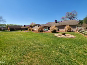 1108 Fairweather Dr, Kernersville, NC 27284