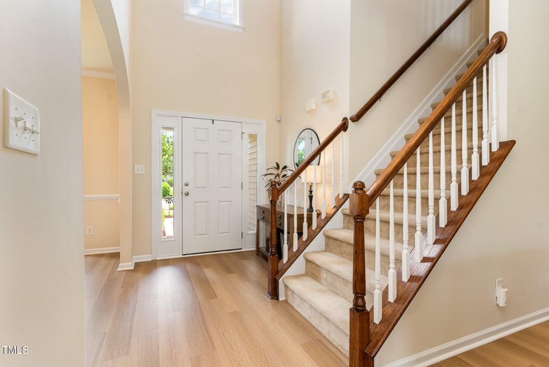 1108 Forest Willow Ln, Morrisville, NC 27560