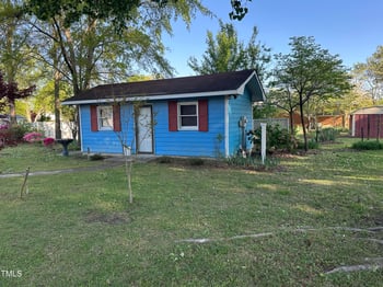 1108 Friendly Rd, Dunn, NC 28334