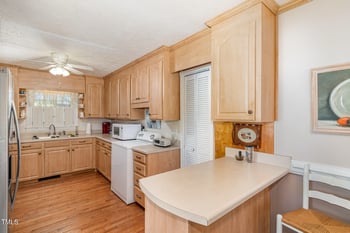 1108 Friendly Rd, Dunn, NC 28334