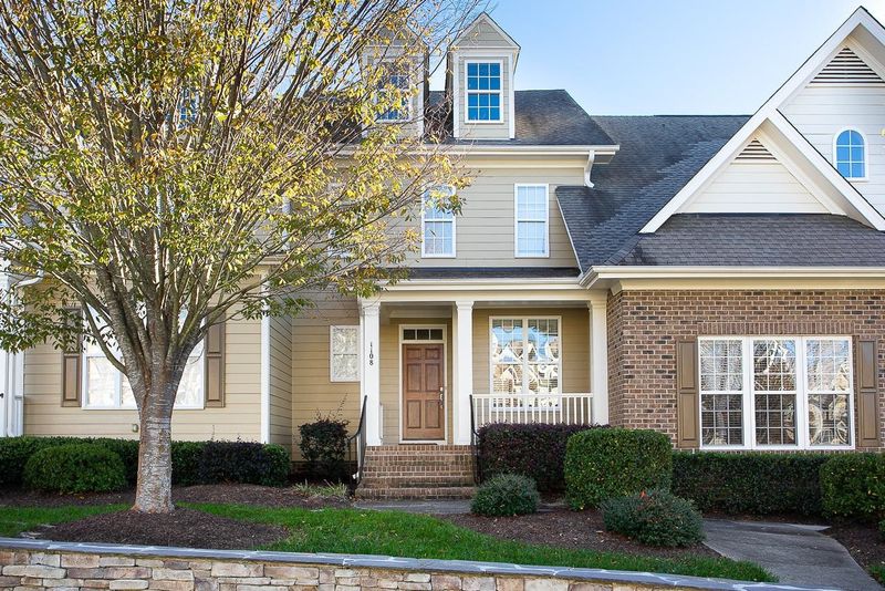 1108 Front Gate Ln, Wake Forest, NC 27587