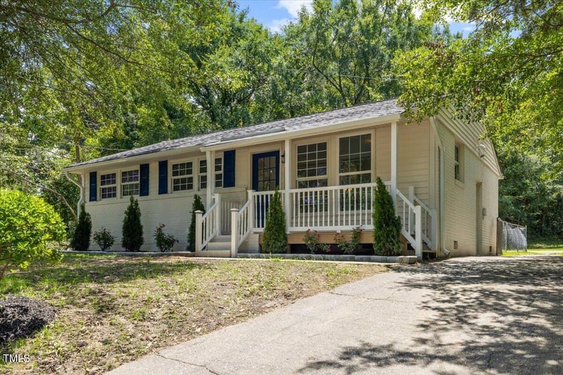 1108 Hadley Rd, Raleigh, NC 27610