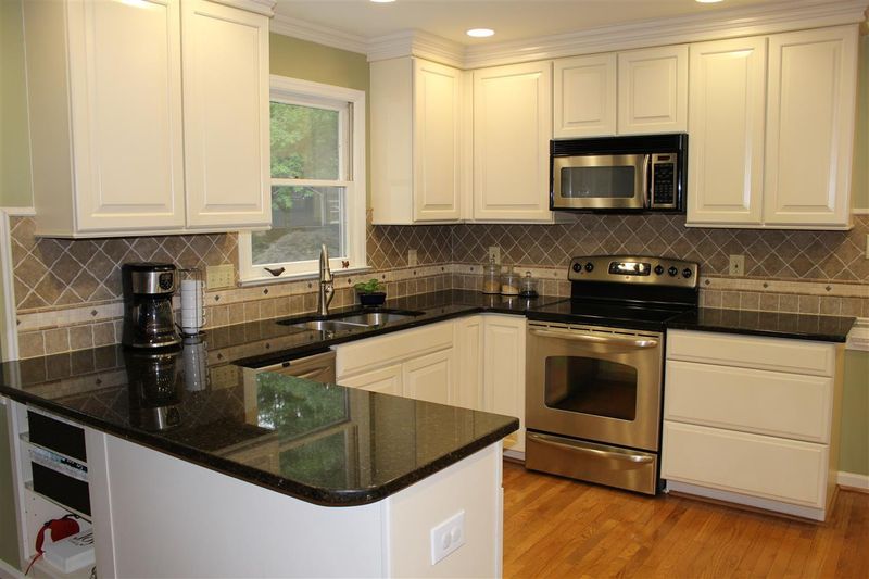 1108 Hadrian Dr, Garner, NC 27529