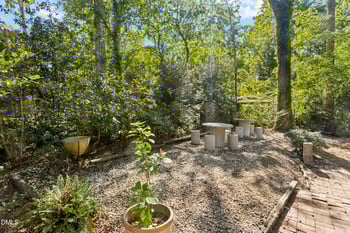 1108 Hemingway Dr, Raleigh, NC 27609