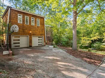 1108 Hemingway Dr, Raleigh, NC 27609