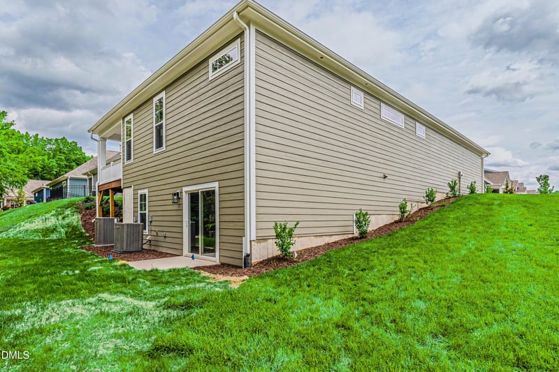 1108 Hudson Dr, Mebane, NC 27302