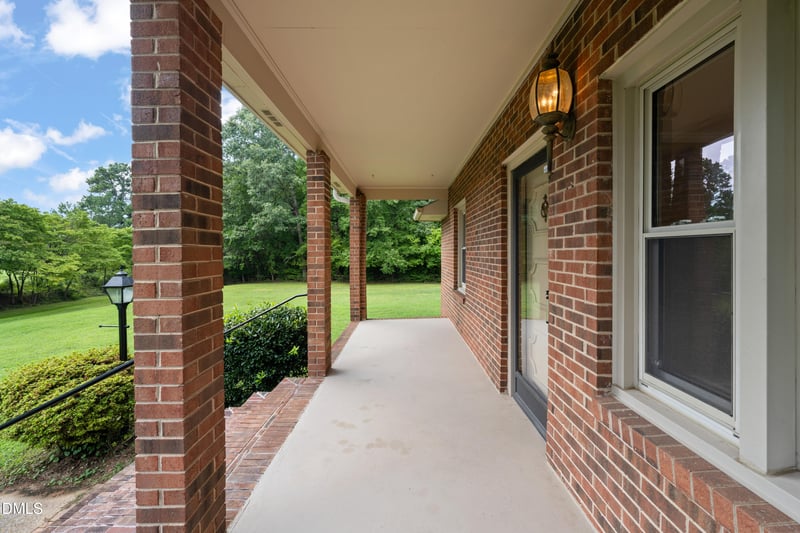 1108 King St, Hillsborough, NC 27278