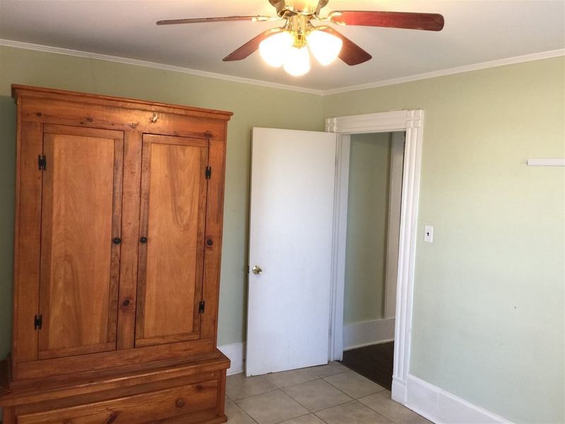 1108 Liberty St, Durham, NC 27703