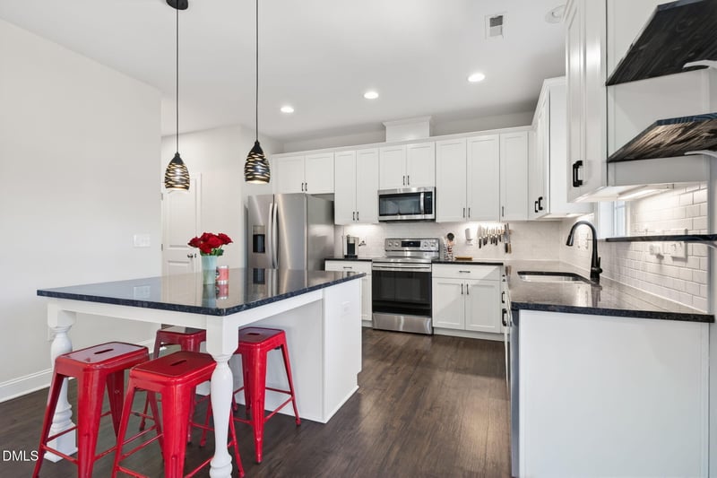 1108 Matisse Dr, Fuquay Varina, NC 27526