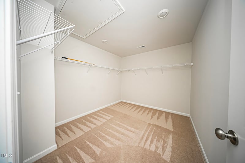 1108 Matterhorn Dr, Fuquay Varina, NC 27526
