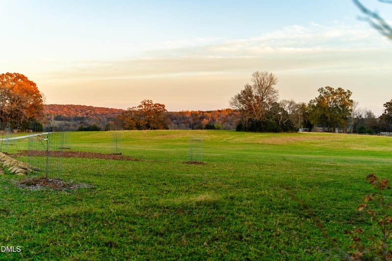 1108 Ridgelift Ln, Hillsborough, NC 27278