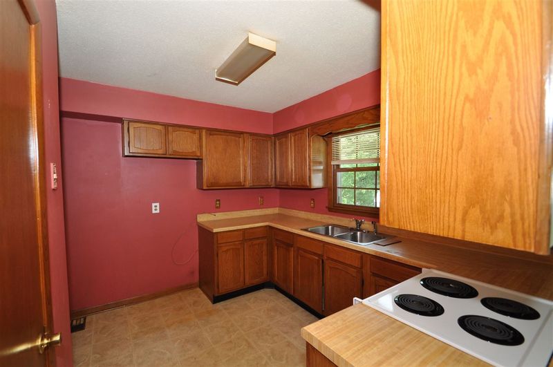 1108 Timber Dr, Garner, NC 27529