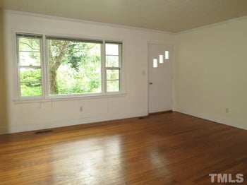 1108 Valley Park Dr, Chapel Hill, NC 27514